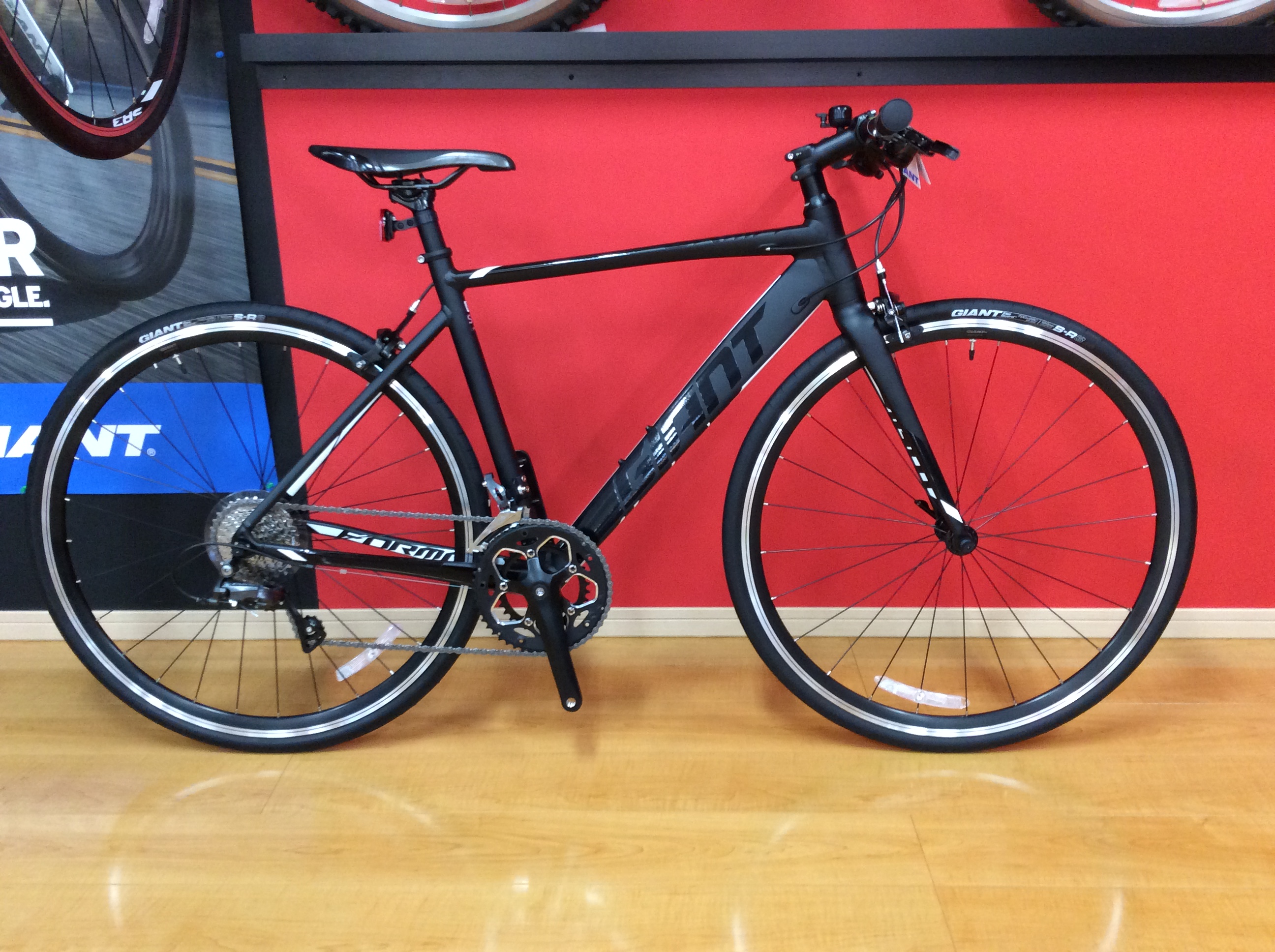 GIANT FORMA 2019年モデル入荷しました!