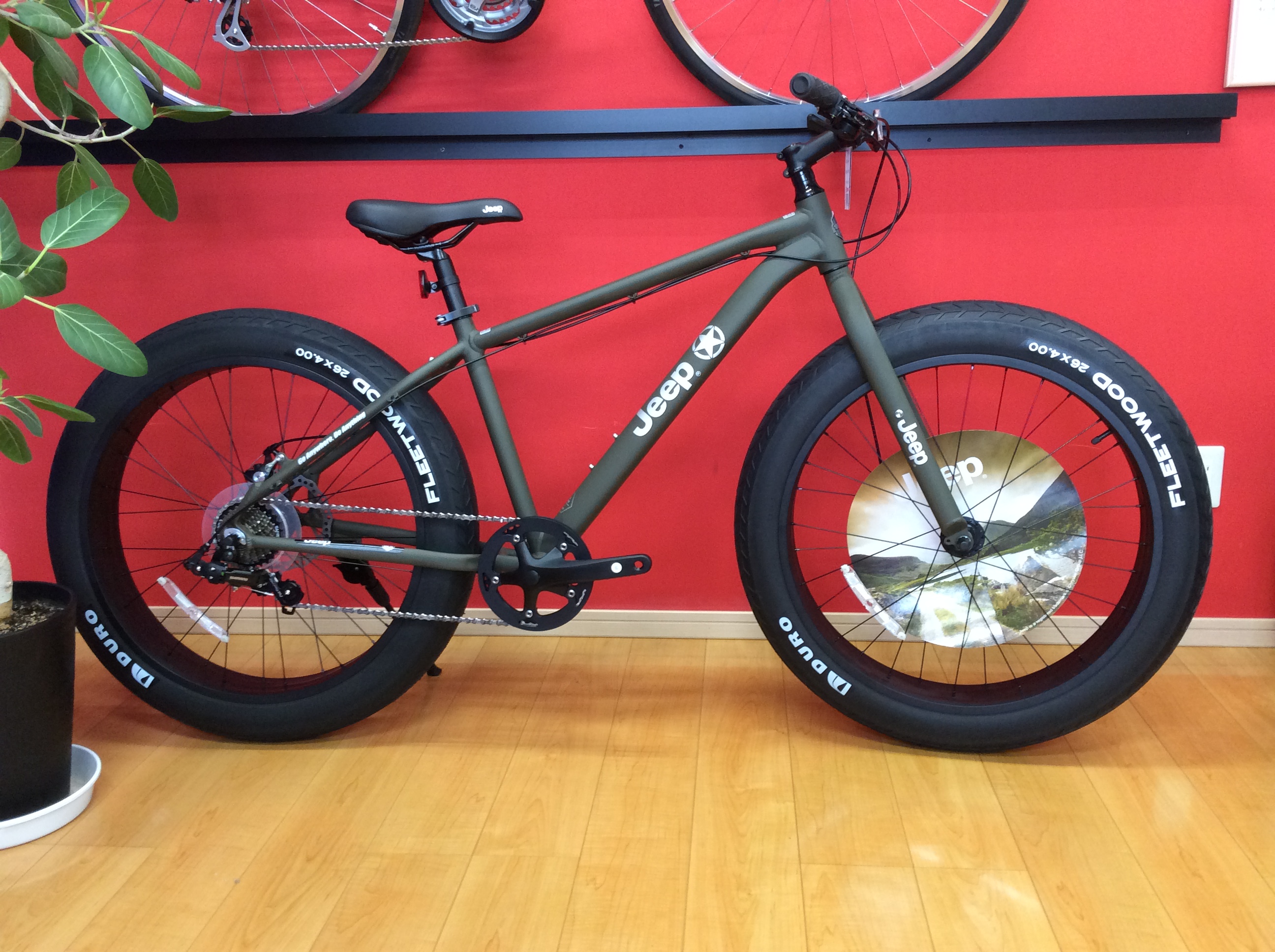 jeepファットバイク 20インチ | tspea.org