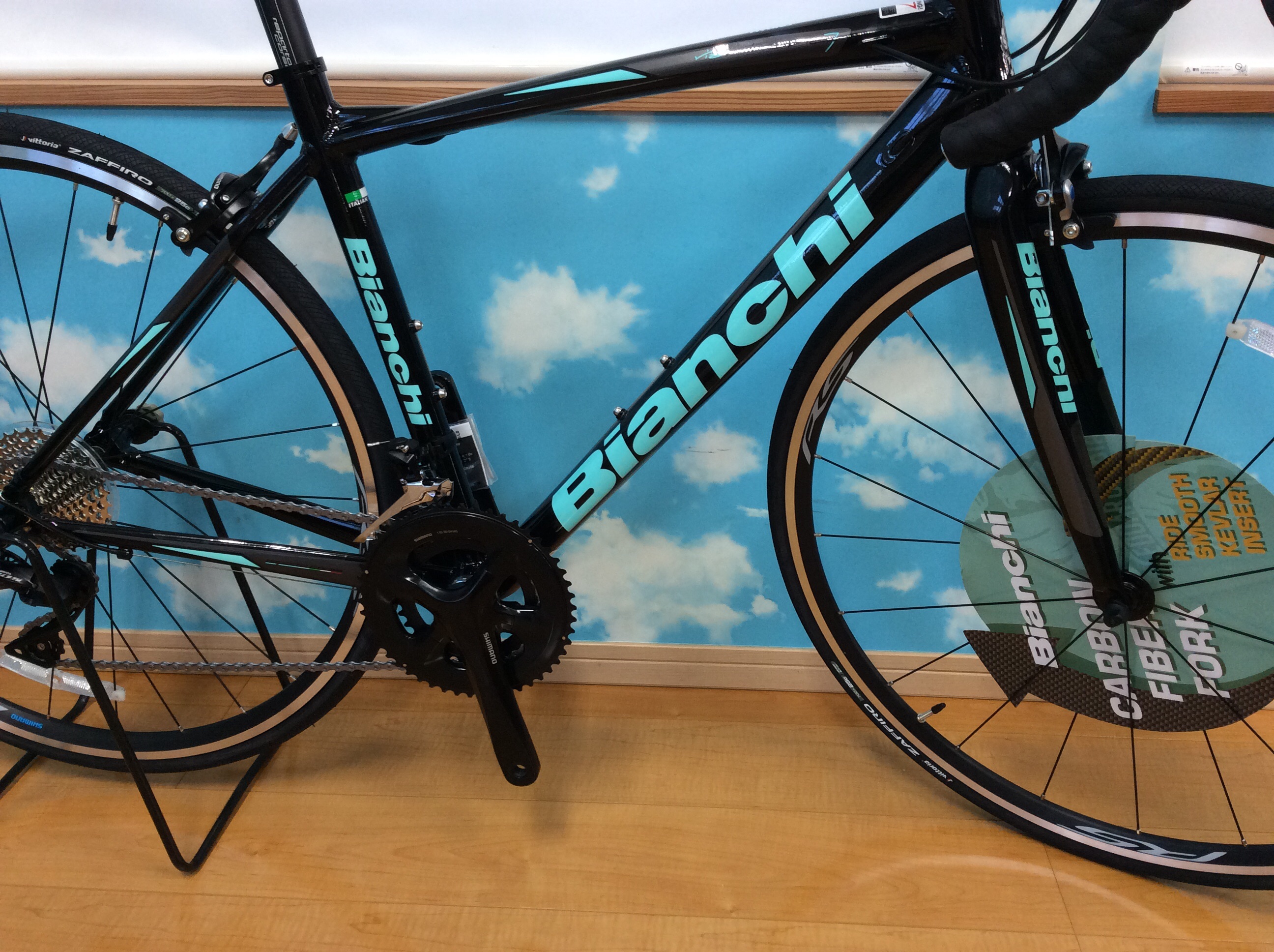 Bianchi VIA NIRONE 7(SHIMANO105) 2020年モデル入荷しました