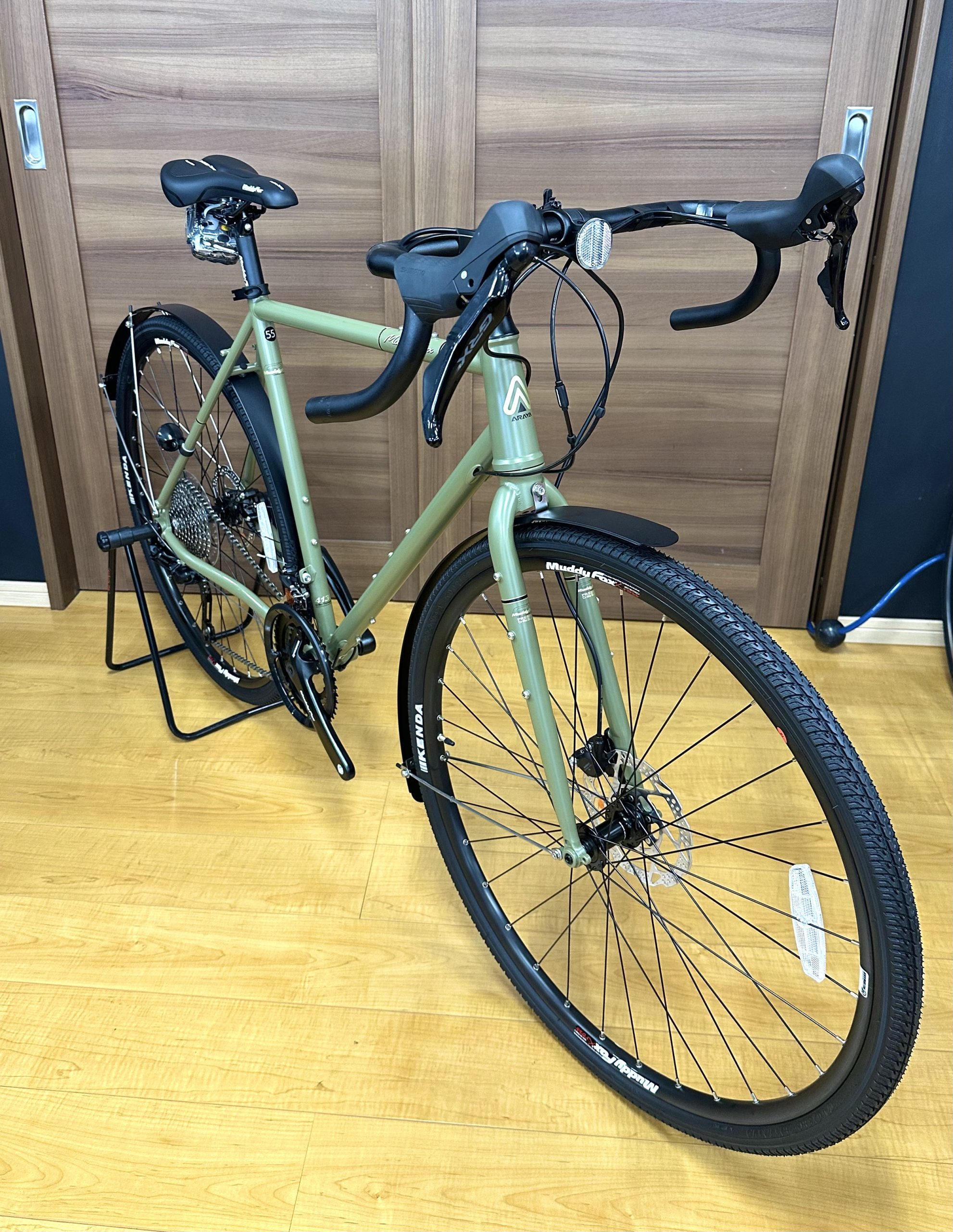 ☀️アラヤ・ラレーセール⭐️街乗り~グラベルライドまで使え、泥除け標準装備ロード‼️【アラヤ】CXC