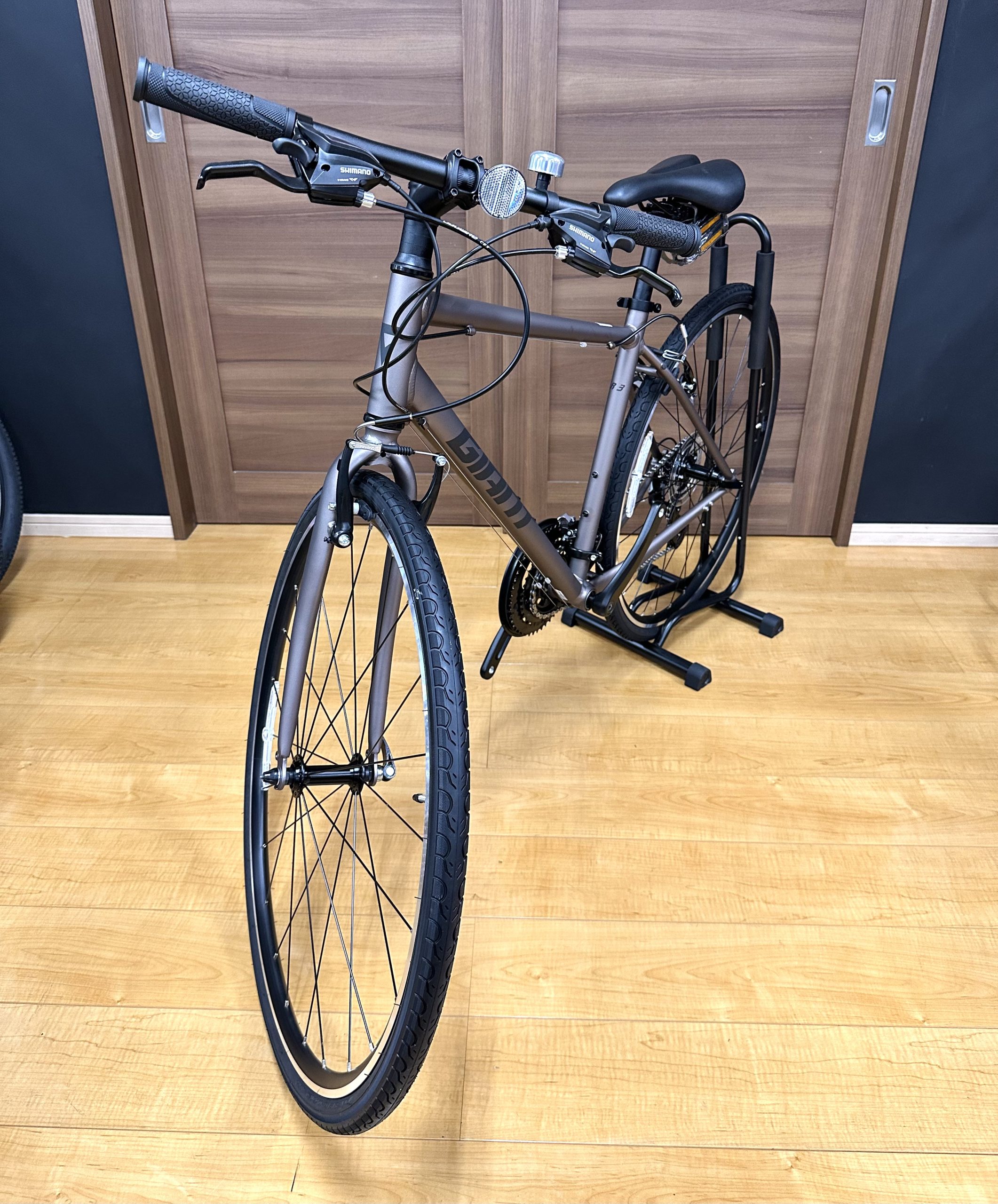 高コスパクロスバイクと言えば!【GIANT】エスケープR3 2026モデル入荷しましたー‼️